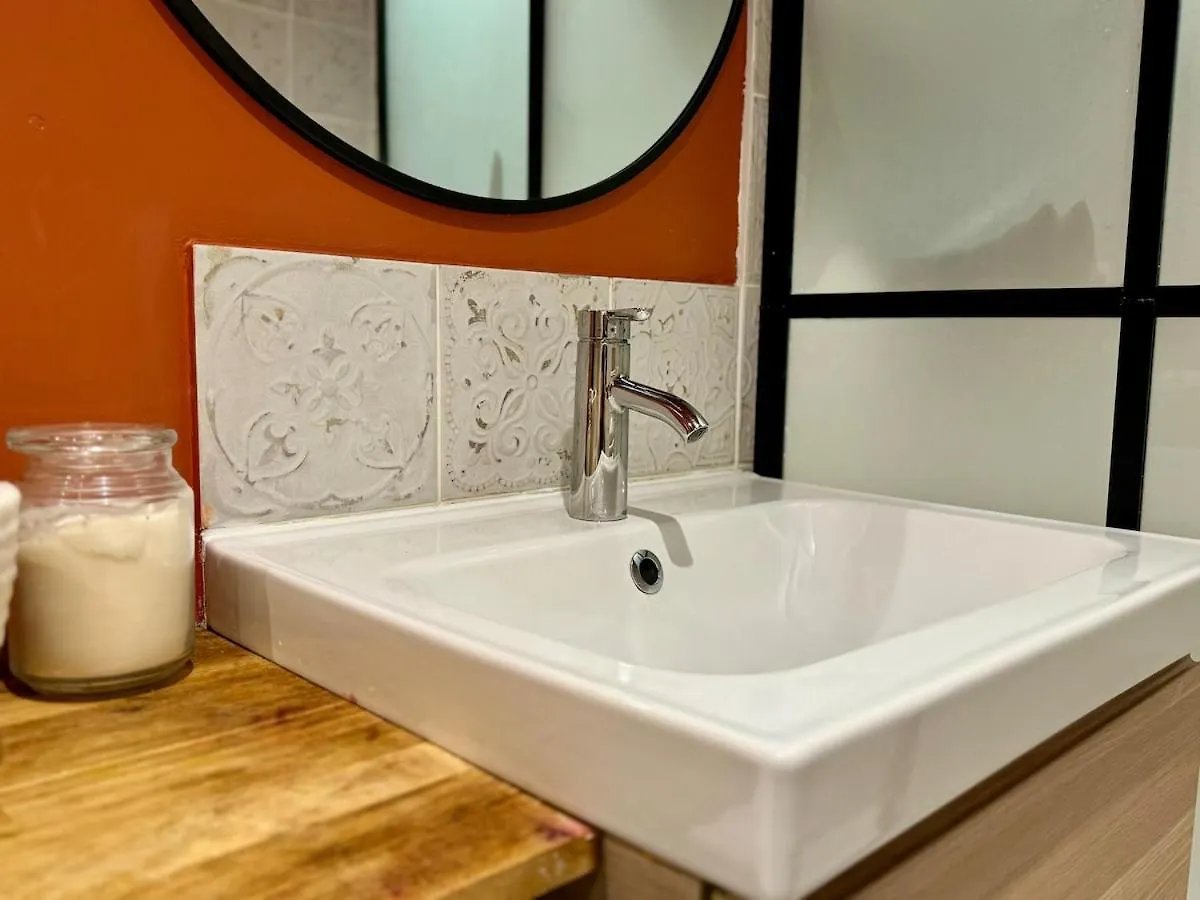 Suite Coachela - Check In H24 - Wifi Lyon