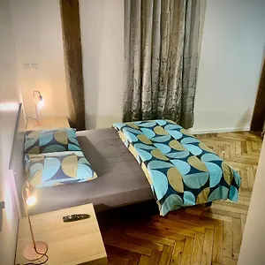 Appartement M: En Plein Centre De, Lyon